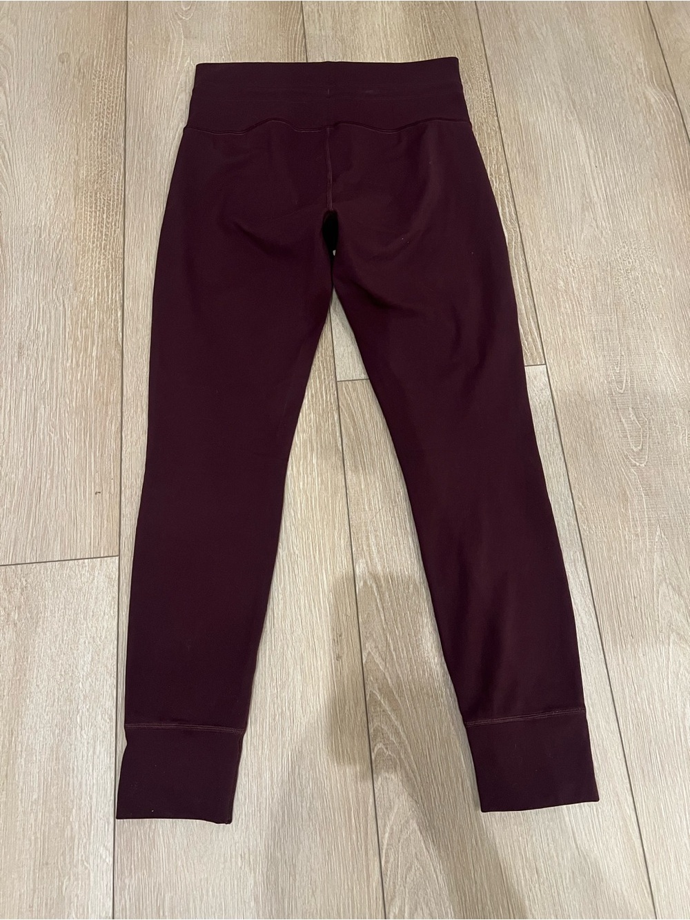 Vuori High-Rise daily Leggings in Ruby size M - Picture 6 of 6